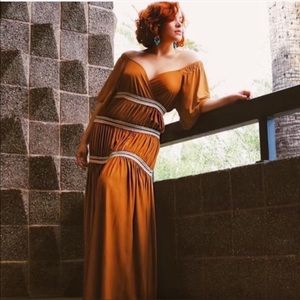 Zara Women's Maxi Dress in Rich Brown